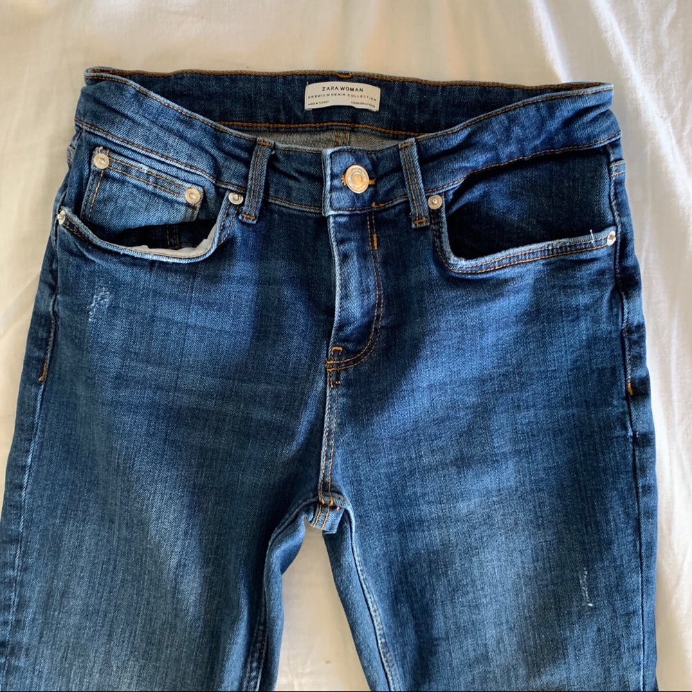 LIKE NEW Zara skinny jeans size 26